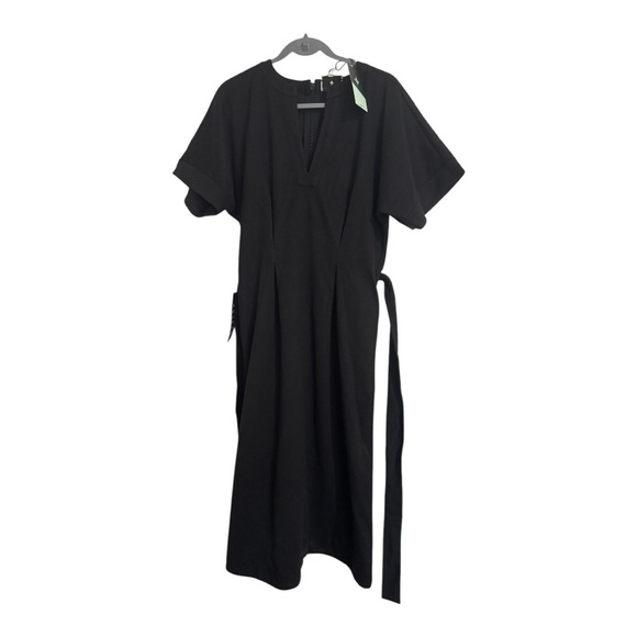 Tuckernuck Women’s Black Double Face Flannel Gianna Dress - Picture 4 of 6